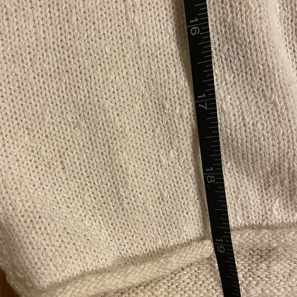 Roxy Top - Picture 6 of 7